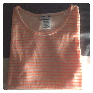 No sleeve striped shirt.